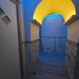 hotel-iris-naples.hotels-amalfi.com/